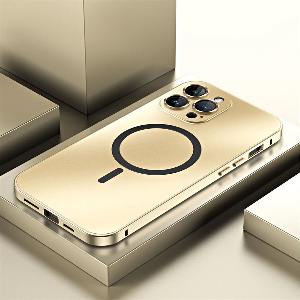 For iPhone 15 / Gold
